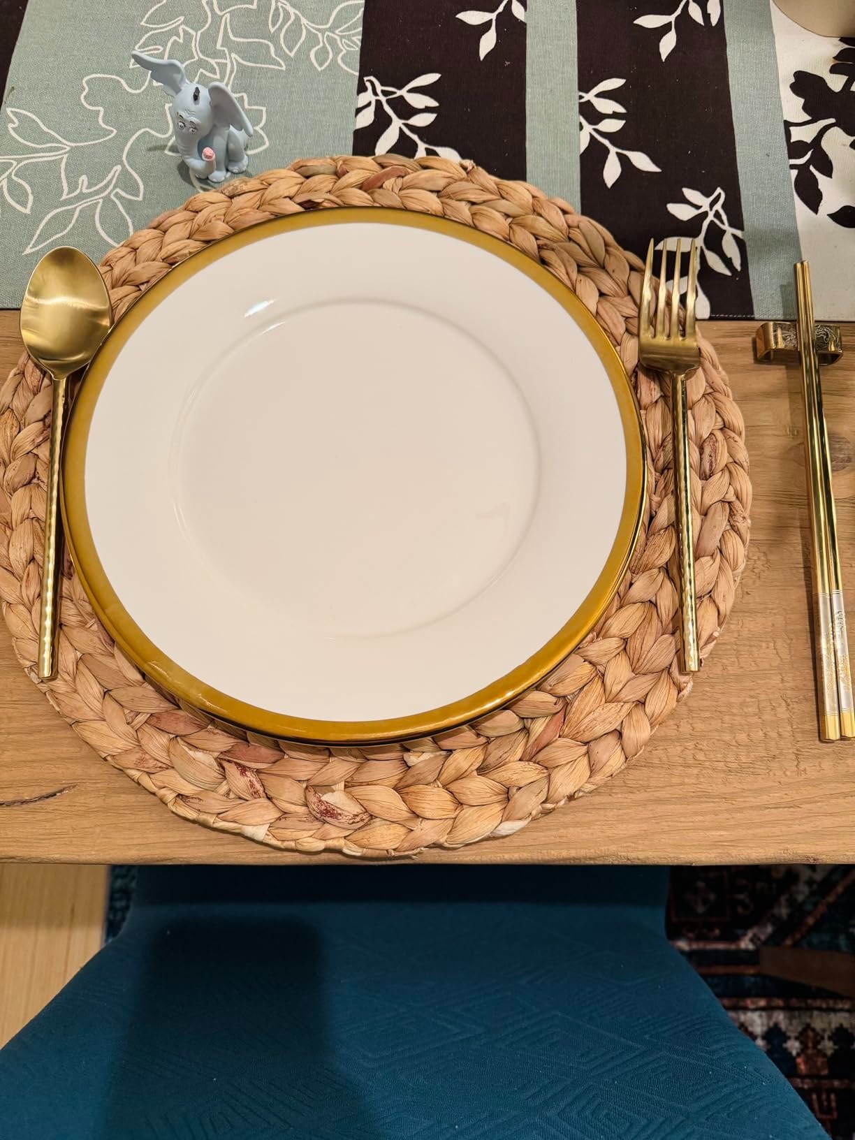 White Gold Rim Plates Set of 6 