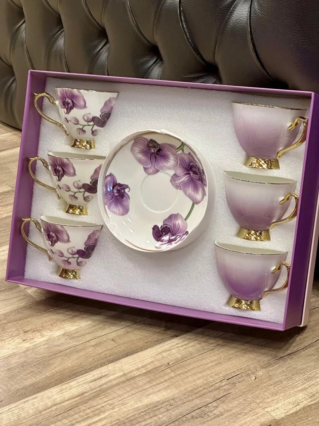 Cup & Saucer Set 